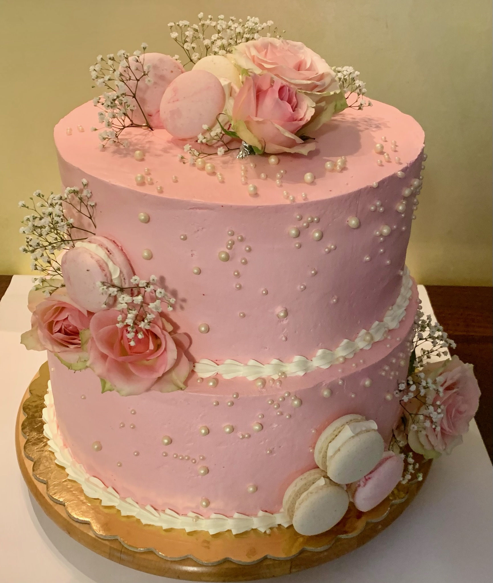 Torta 2 Piani Rosa Macarons Rose Vere Perle Compleanno