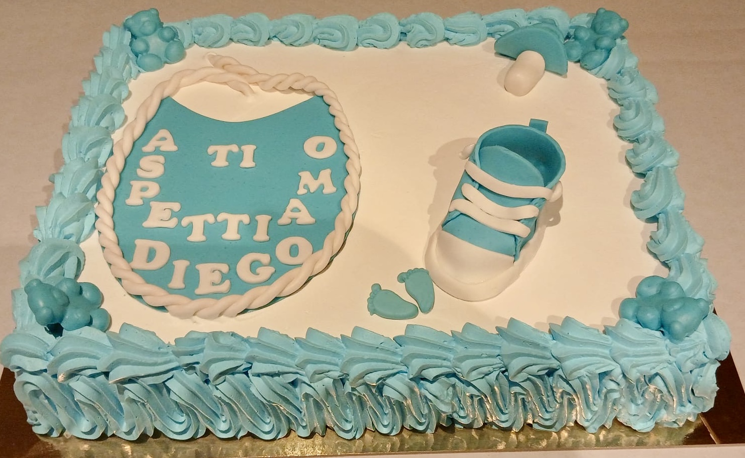Torta Battesimo Azzurra Bavaglino Scarpetta Diego