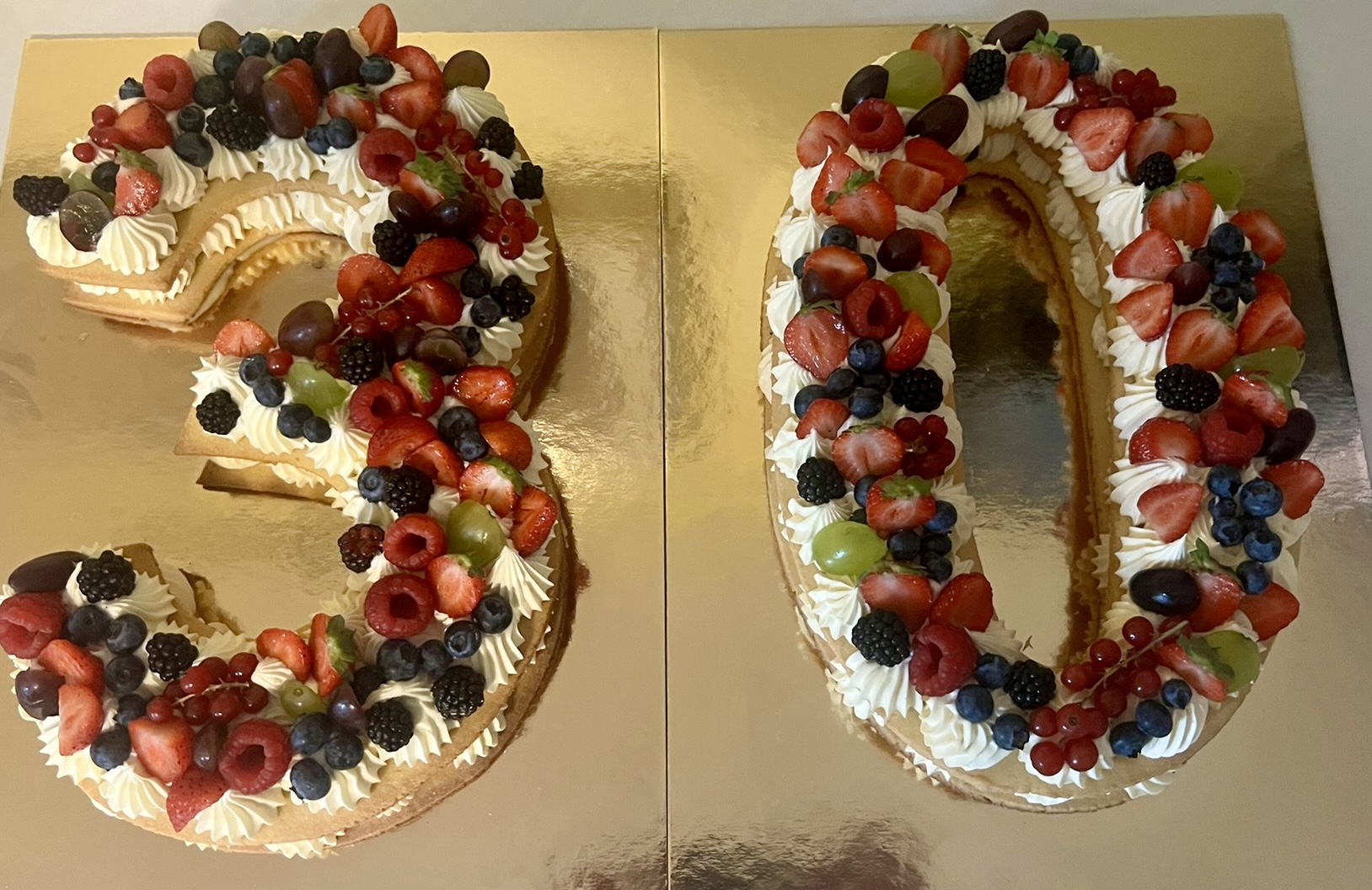 Cream Tart Numero 30 Bianca Fragole Frutti Di Bosco