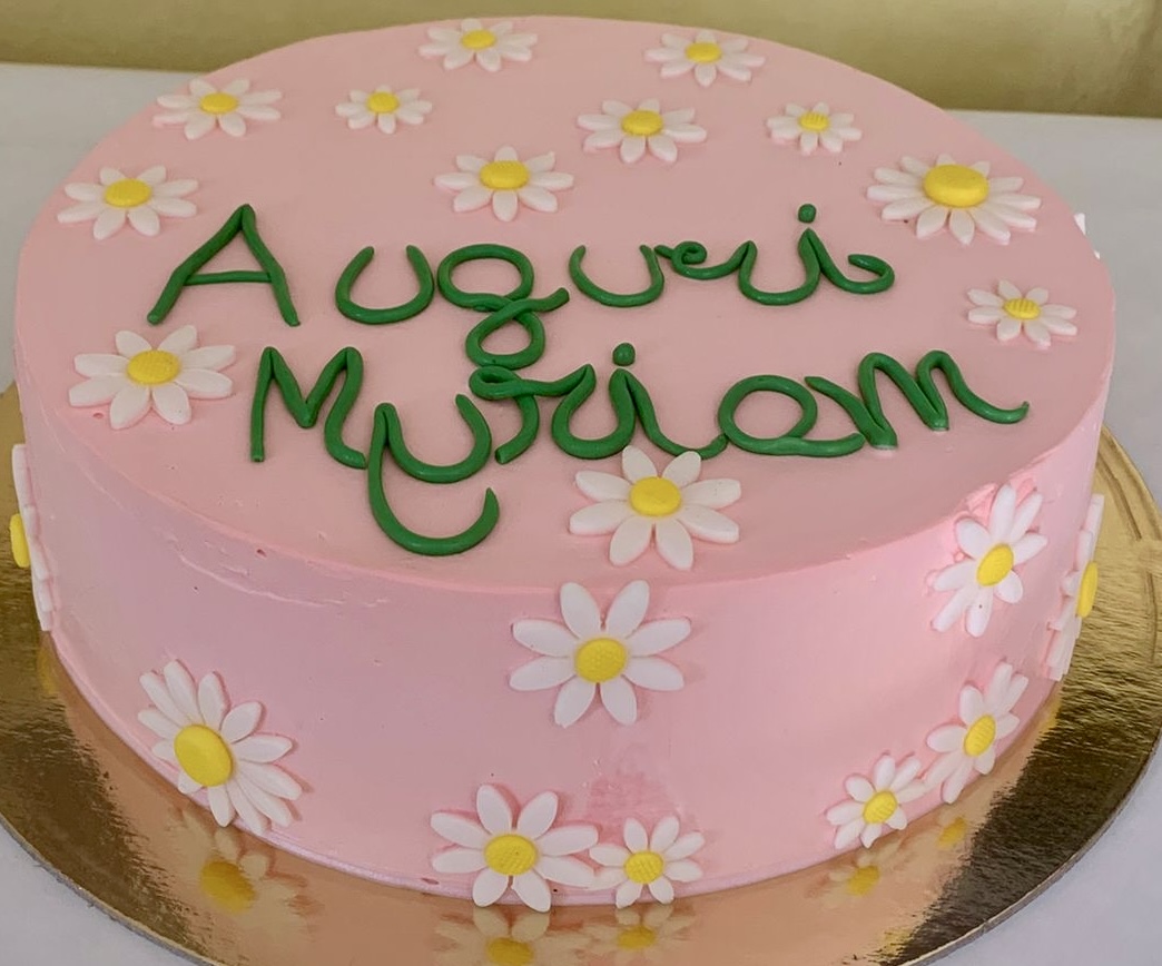 Torta Rosa Margherite Auguri Muriam Verde