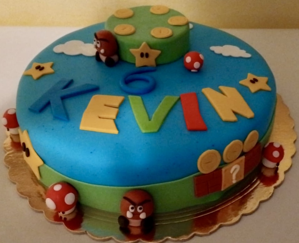 Torta Super Mario Kevin 6 Anni Azzurra