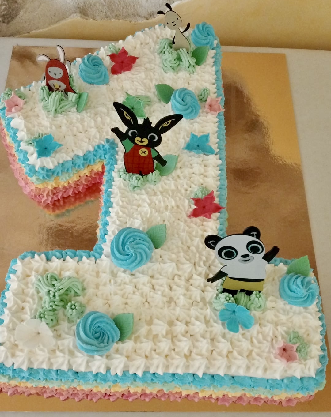 Torta Numero 1 Bianca Azzurra Bing Panda Primo Compleanno