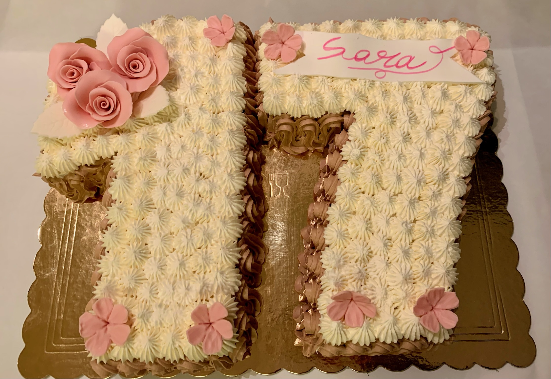 Torta Numero 77 Crema Rosa Fiori Sara