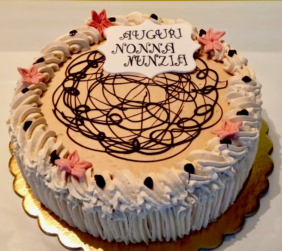 Torta Panna Fiori Rosa Auguri Nonna Nunzia