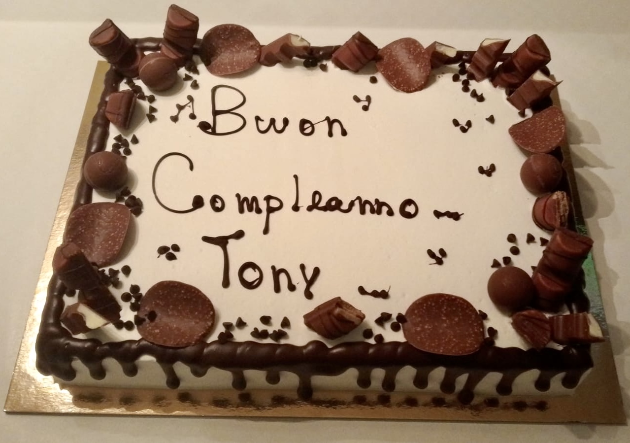 Torta Rettangolare Panna Cioccolato Compleanno Tony