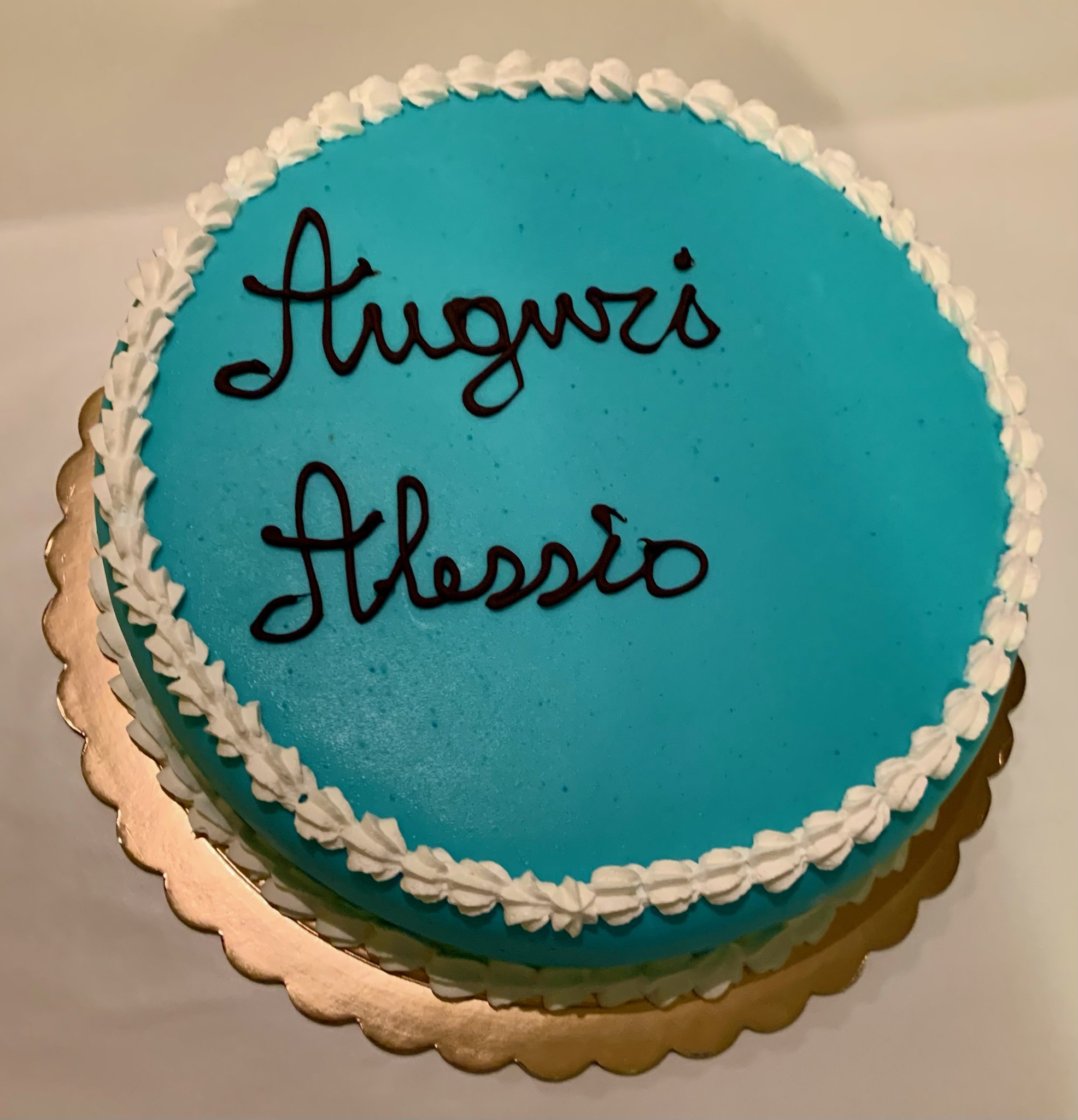 Torta Rotonda Azzurra Auguri Alessio