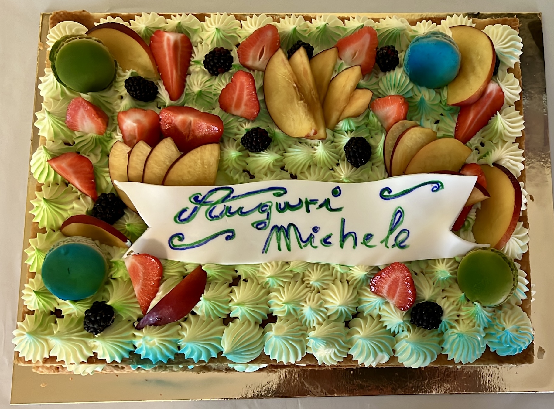 Torta Tradizionale Rettangolare Frutta Auguri Michele